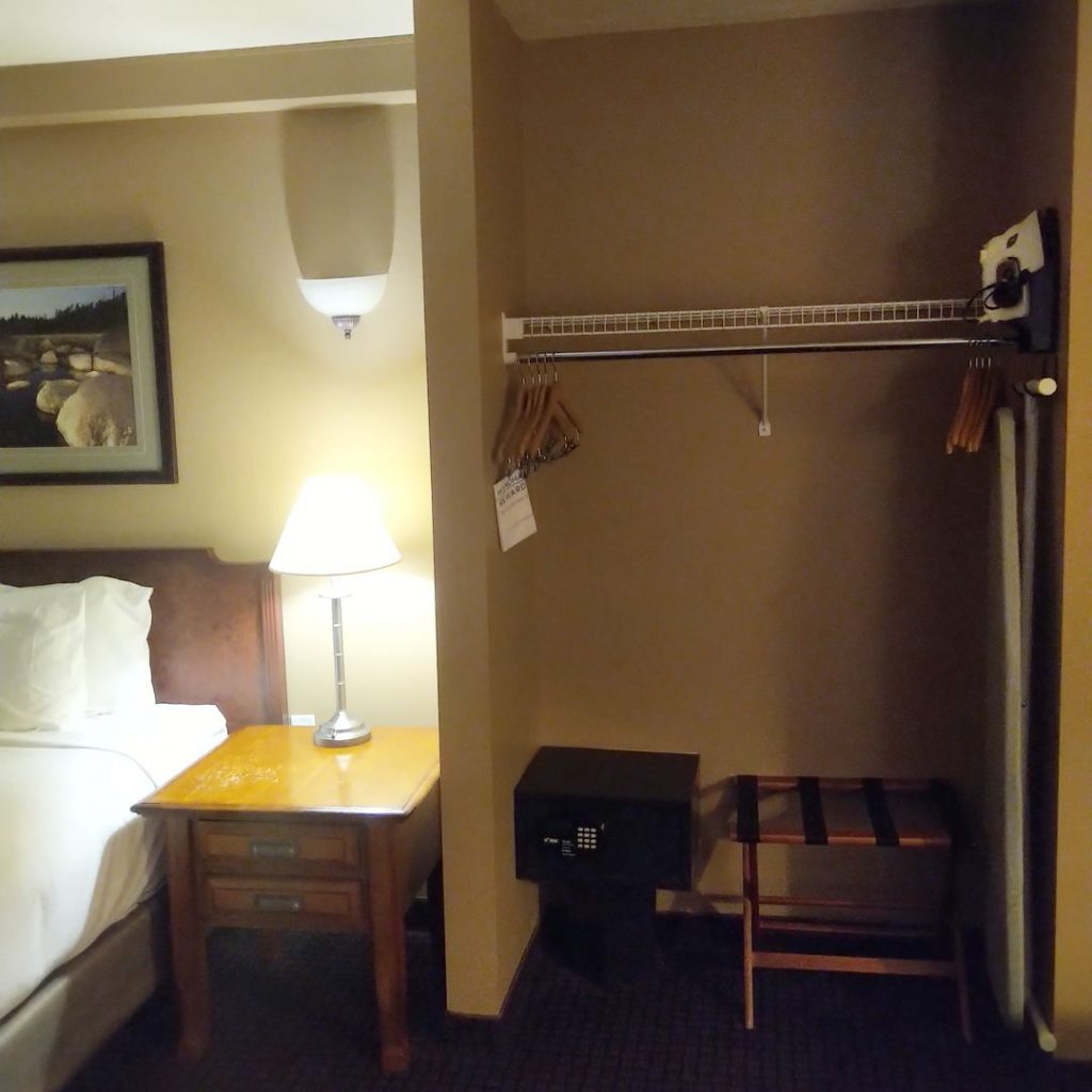 Days Inn & Suites Moncton