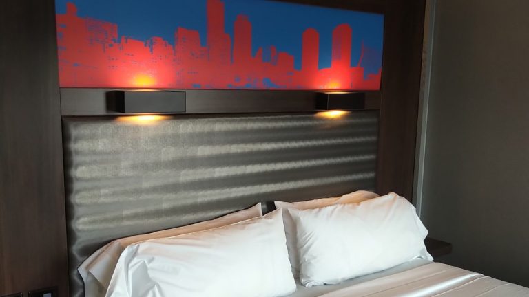 Aloft Boston Seaport District